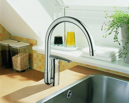 Смеситель для кухни Grohe Euroeco 32752000