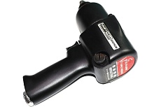 Пневматический ударный гайковерт Kraftwell 1/2, 780 Нм KRW750IW