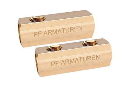 Коллектор PROFACTOR латунный, односторонний в/в 3/4" х 2 вых 1/2"вн PF MF 258.2