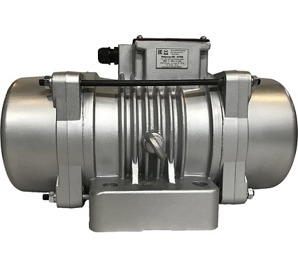 Площадочный вибратор, 380v ВИБРОМАШ ВИ-107НБ