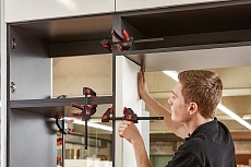 Струбцина пистолетного типа BESSEY 0.75 кН, 150 x 60 мм, распор 125-270 мм BE-EZM15-6