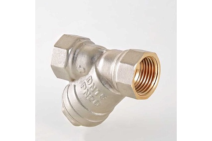 Комплект Valtec _1 VI7 Водосчетчик унив., квартирный, до +90 С, 1,5м3, 1/2", 110 мм VLF-15U + Фильтр косой 1/2 VT.192.N.04 VT.VI7.K1.VLF.192