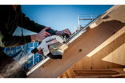 Аккумуляторная дисковая пила Metabo KS 18 LTX 66 BL 611866840
