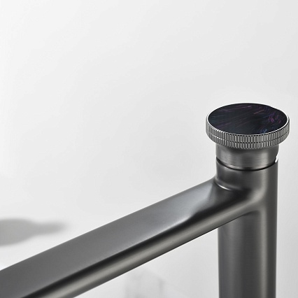 Смеситель для раковины Black&White Gravity GF-7307-GM оружейная сталь