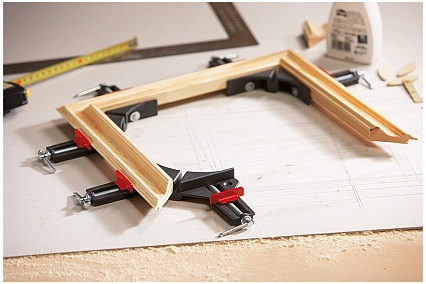 Струбцина BESSEY угловая 2x73, зажим двумя винтами BE-WS1