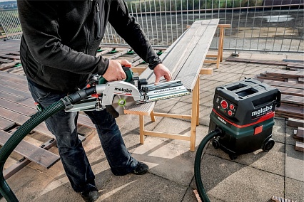Аккумуляторная дисковая пила Metabo KS 18 LTX 66 BL 611866850