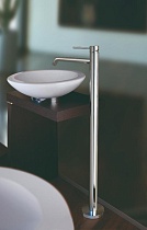 Смеситель для раковины Paffoni Light LIG031CR напольный, хром