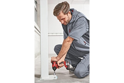 Трехскоростной ударный аккумуляторный шуруповерт Flex ID 1/4" 18.0-EC/5.0 Set 504920