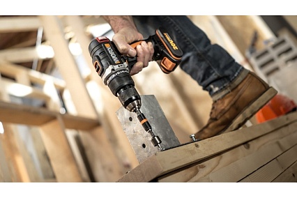 Бесщеточная аккумуляторная ударная дрель-шуруповерт Worx WX373