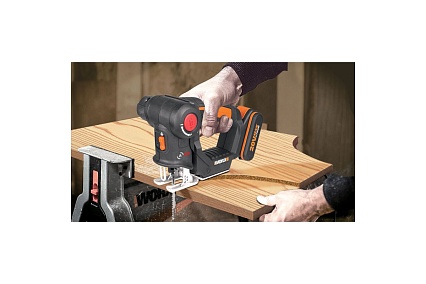 Аккумуляторный-лобзик/сабельная пила Worx Axis WX550.1