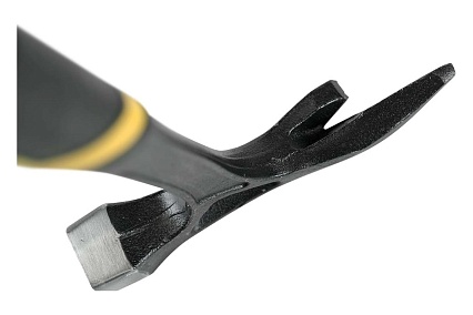 Молоток кровельщика Berger BG цельнокованый 600 г., магнит, 3-хкомпонентная рукоятка,BG1528