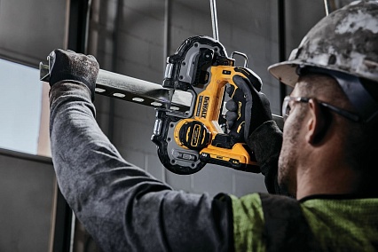 Ручная ленточная пила по металлу DeWalt 18 В XR DCS377NT-XJ