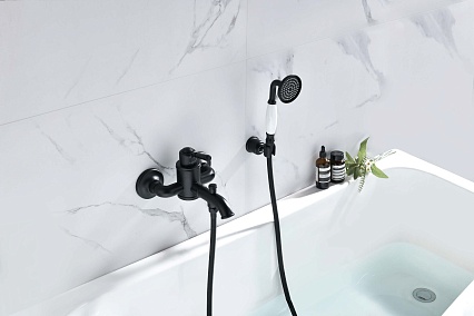 Смеситель для ванны Aquatek Классик AQ1549MB черный матовый