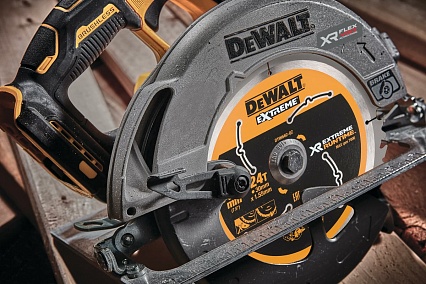 Дисковая пила DeWalt 18 В XR FLEXVOLT ADVANTAGE DCS573NT-XJ