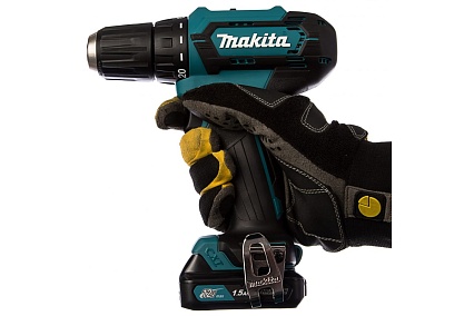 Аккумуляторная дрель-шуруповерт Makita CXT DF333DWYE4