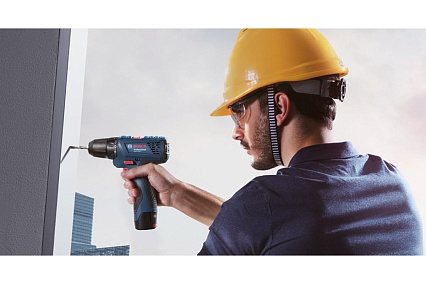 Аккумуляторный шуруповерт Bosch GSR 120-LI 2 А*ч 0.601.9G8.020