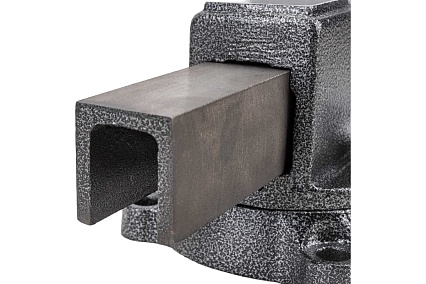 Поворотные слесарные тиски Gigant Professional 100 мм GP-BV-100
