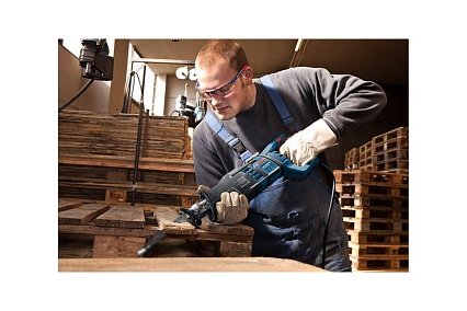 Сабельная ножовка Bosch GSA 1300 PCE 0.601.64E.200