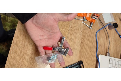 Зажим с вертикальной рукоятью HS CLAMP HS-101-A