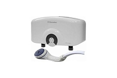 Электрический проточный водонагреватель Electrolux SMARTFIX 5,5 S (душ)