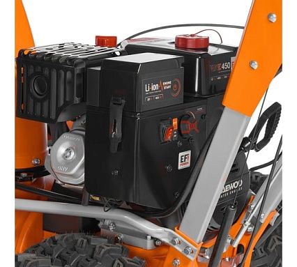 Снегоуборщик Daewoo бензиновый с инжекторным двигателем DAST 17110 EFI