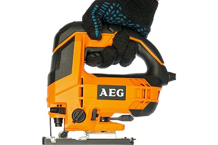 Лобзик AEG STEP 100X 4935451000
