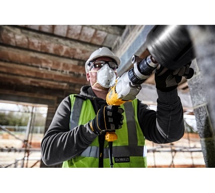 Дрель для сухого сверления алмазными коронками DeWalt D21570K, 1300 Вт D21570K-QS