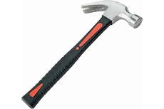 Кованый молоток-гвоздодер BEOROL 600 г, фибергласовая обрезиненная рукоятка 245275