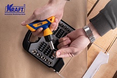 Т-образная реверсивная отвертка с битами и головками 38 предметов Kraft KT 701041