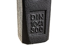 Слесарный молоток Ingco 300 гр. HMH040300