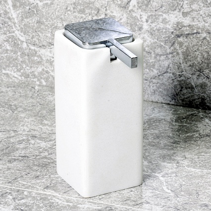 Дозатор жидкого мыла WasserKRAFT Oder K-9699 хром/белый