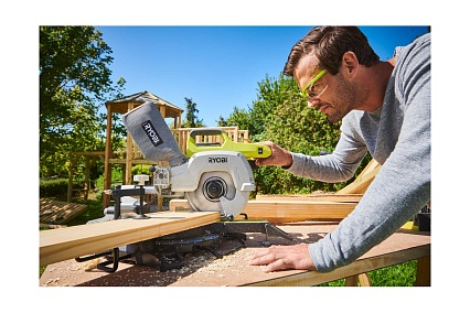 Аккумуляторная торцовочно-усовочная пила Ryobi ONE+ R18MS216-0 5133003597