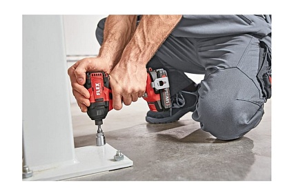 Трехскоростной ударный аккумуляторный шуруповерт Flex ID 1/4" 18.0-EC/5.0 Set 504920