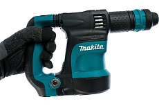 Отбойный молоток Makita HK 1820