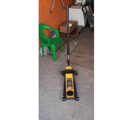 Подкатной гидравлический домкрат JCB 3 т, 75-505 мм JCB-TH33013(56953)