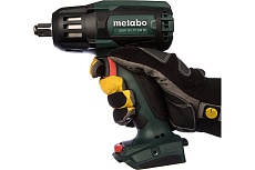 Аккумуляторный ударный гайковерт Metabo SSW 18 LTX 400 BL 602205890