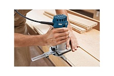 Кромочный фрезер Bosch GKF 600 0.601.60A.102