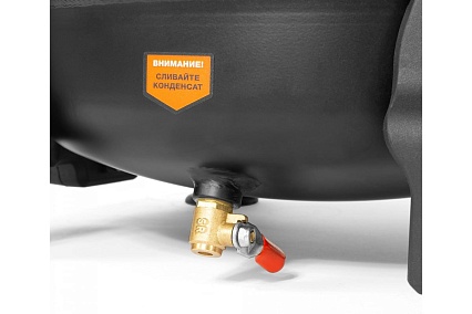 Аккумуляторный компрессор Daewoo 42в/220в DAC 180S Li SET