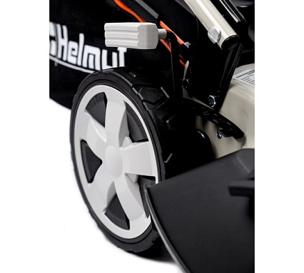 Бензиновая газонокосилка Helmut TR 51SL hl-142