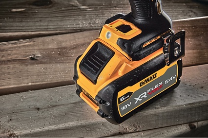 Ударная дрель-шуруповерт DeWalt 18 В XR FLEXVOLT ADVANTAGE XRP DCD999NT-XJ
