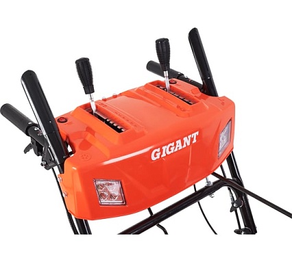 Бензиновый гусеничный снегоуборщик Gigant SP-11-710ES