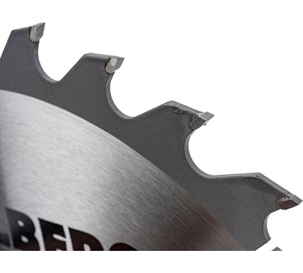 Диск пильный Industrial Дерево (300x30 мм; 32Т) Hilberg HW300