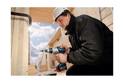 Аккумуляторная ударная дрель-шуруповерт Bosch GSB 14,4 VE-2-LI 0.601.862.408