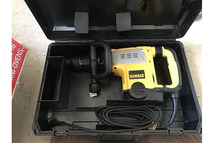 Отбойный молоток DeWalt D 25871 K