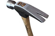 Молоток столярный с деревянной ручкой NIKONA 24oz 60-038