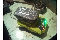 Набор Ryobi ONE+ RBC18L40 5133001912 аккумулятор (18 В; 4 А*ч; Li-Ion) и зарядное устройство