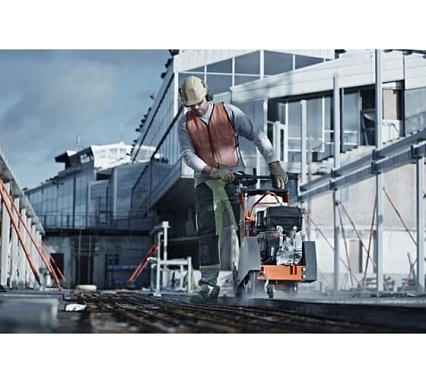 Швонарезчик Husqvarna Construction FS 400 LV 11.7 л.с. Honda GX 390 QX 9677965-01