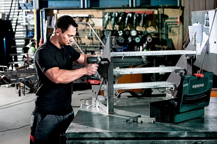 Аккумуляторный ударный гайковерт Metabo SSW 18 LTX 200 602195850