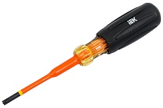 Отвертка IEK Arma2l 5 диэлектрическая slim pz/sl1x80 т3 A2L5-SC31-T3-ZS-10-080