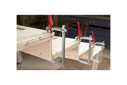 Струбцина BESSEY рычажная 300/120, усилие 8.5 кН BE-GH30-12